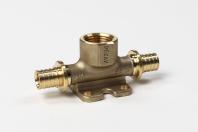 Тройник настенный с внутренней резьбой 20-Rp1/2-20 MX